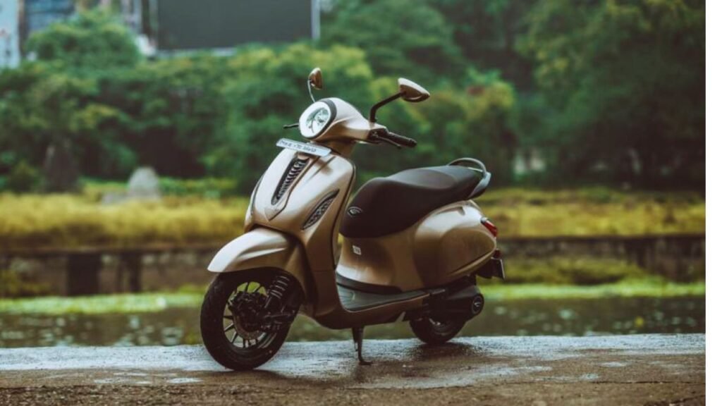 Bajaj Chetak Premium 2024 
