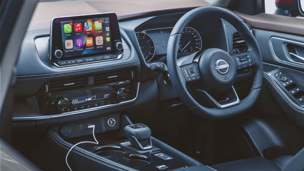 nissan x-trail 2024 interior